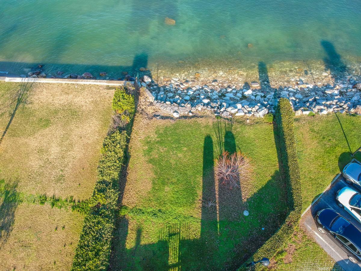 Barcone 1 Lägenhet Sirmione Exteriör bild