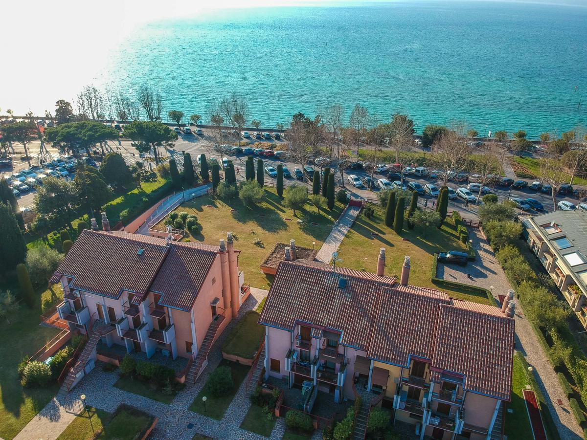 Barcone 1 Lägenhet Sirmione Exteriör bild